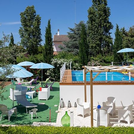 Casa Torre Di Specchio 2 Con Piscina Lejlighed Bari Eksteriør billede