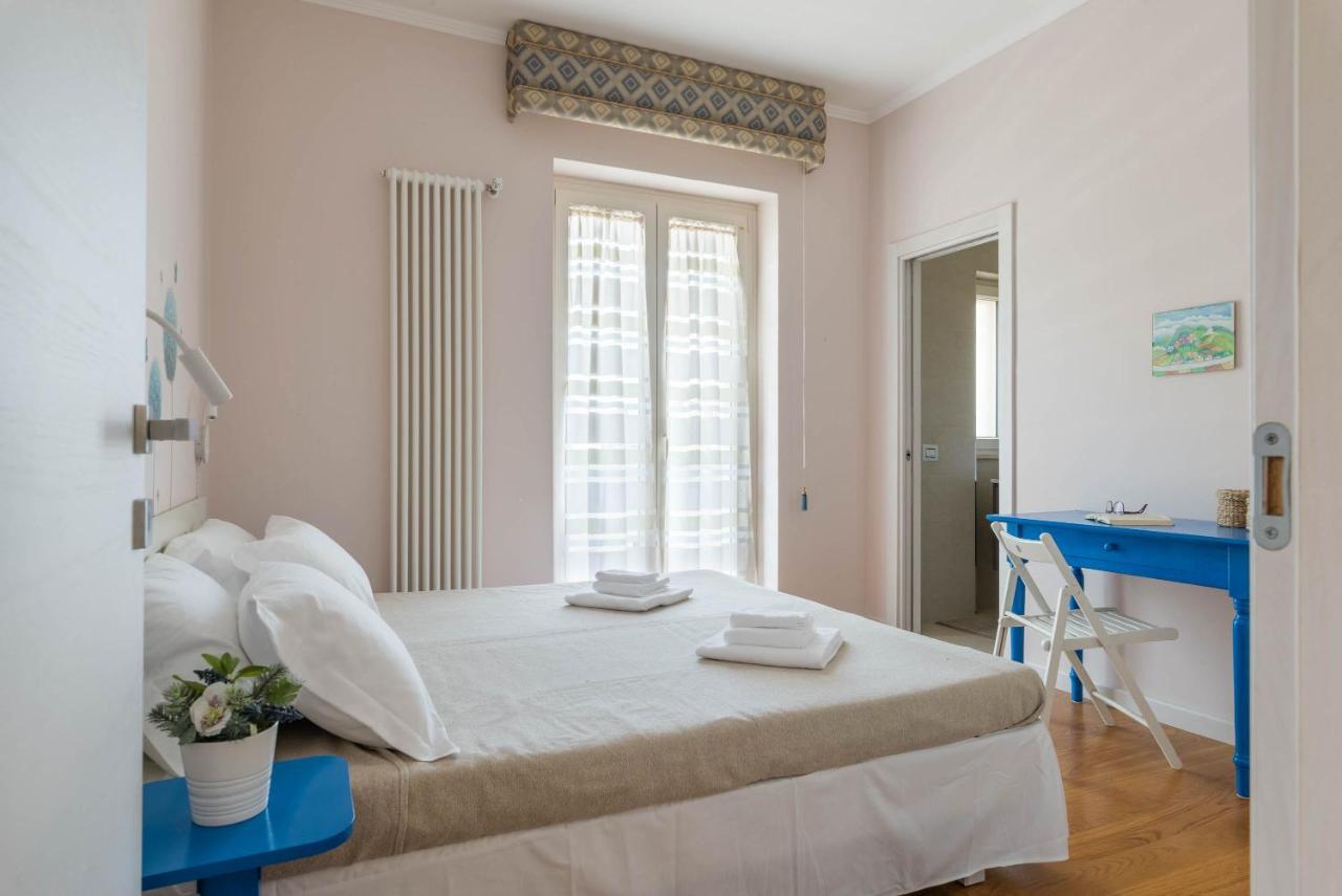Casa Torre Di Specchio 2 Con Piscina Lejlighed Bari Eksteriør billede