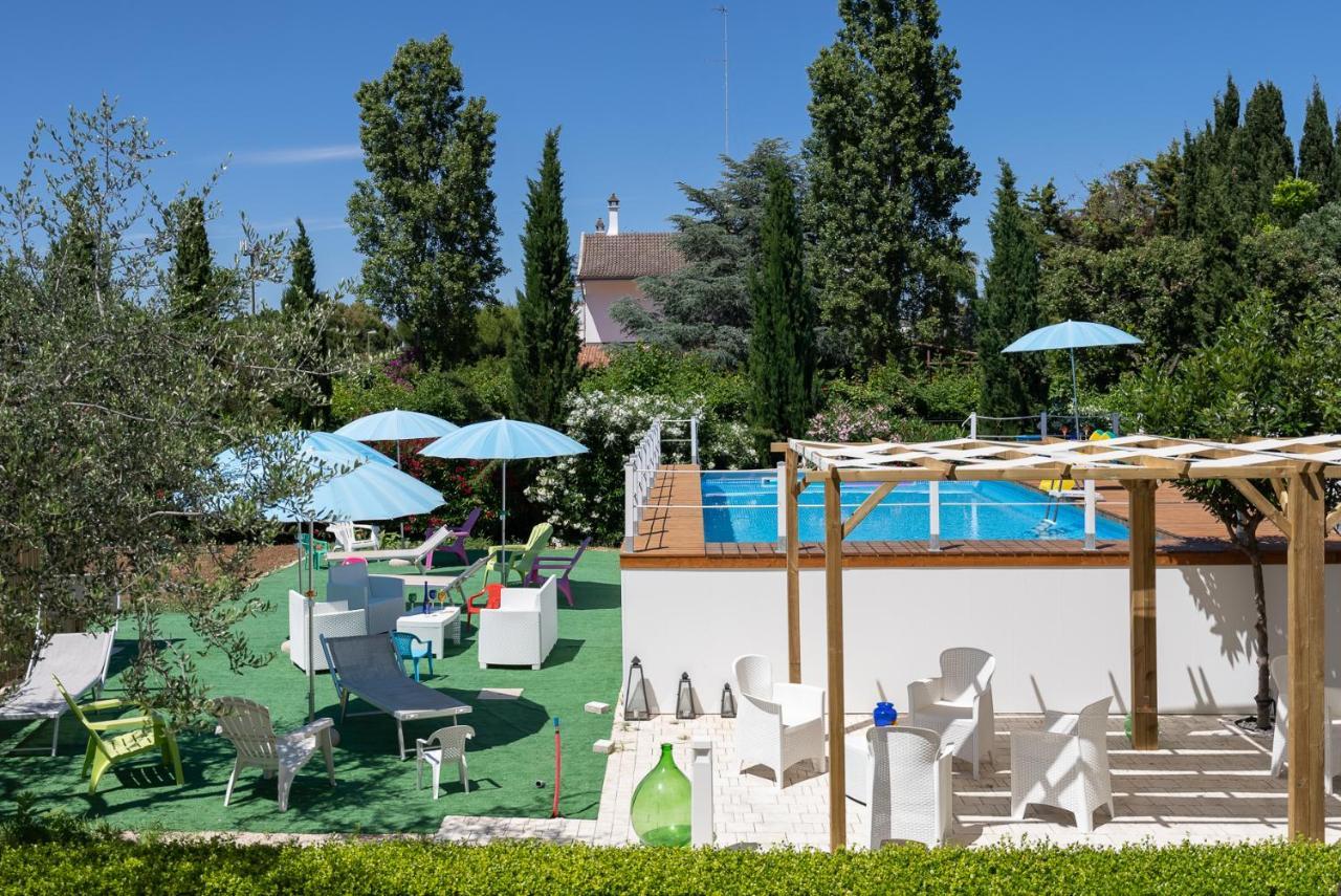 Casa Torre Di Specchio 2 Con Piscina Lejlighed Bari Eksteriør billede