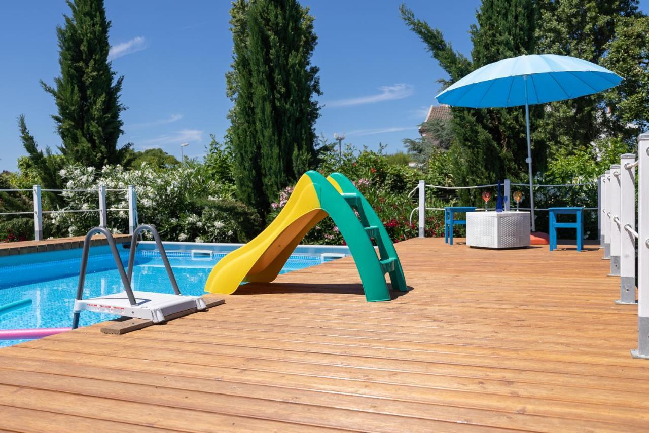 Casa Torre Di Specchio 2 Con Piscina Lejlighed Bari Eksteriør billede